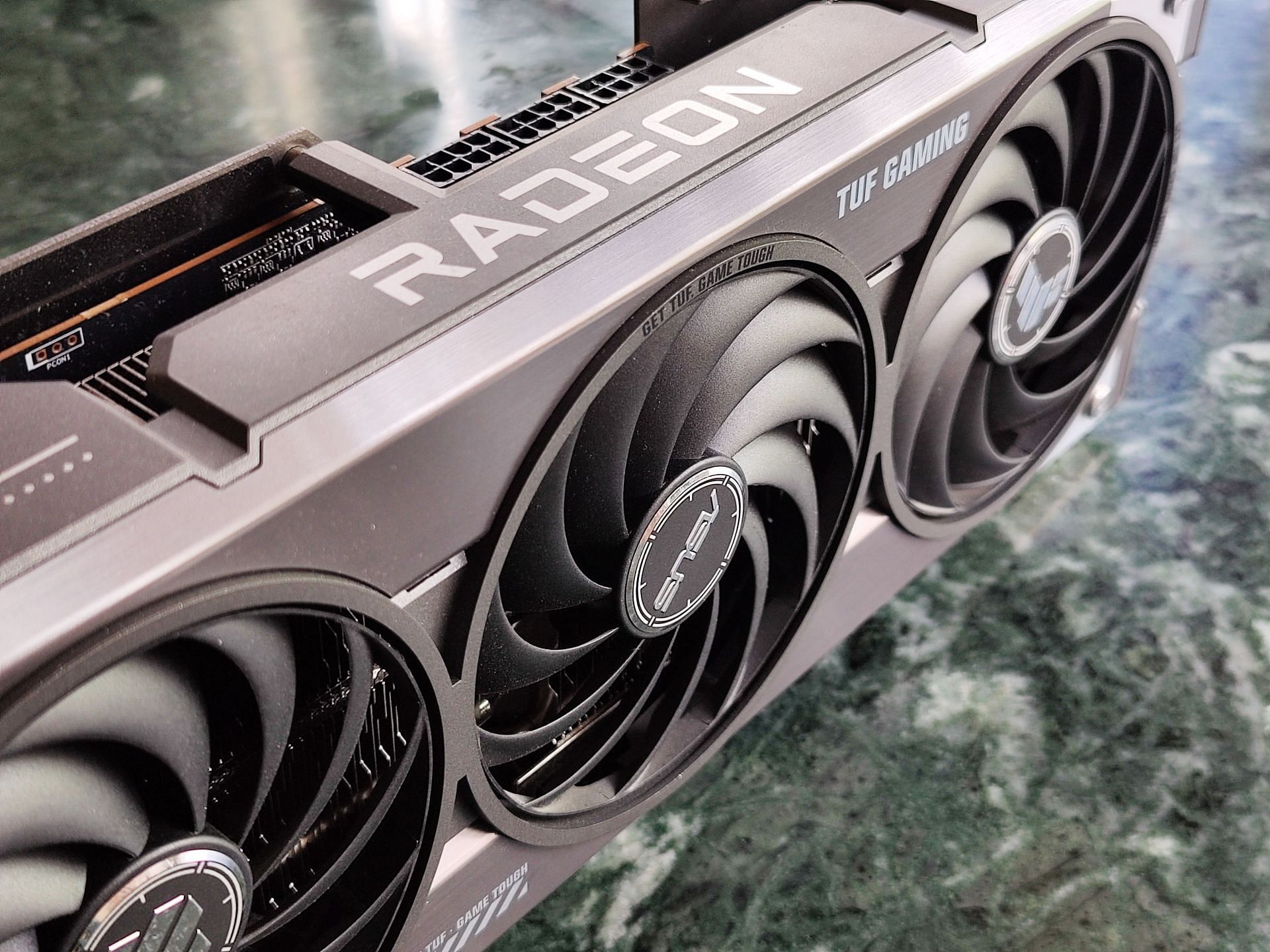 The RX 9070 XT packs serious gaming capabilities at 1440p and 4K (Image via Sportskeeda)